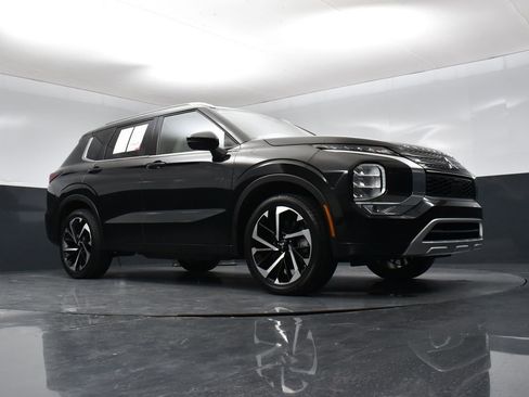 Used 2023 Mitsubishi Outlander SEL 40th Anniversary image 29