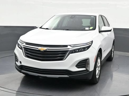 Used 2022 Chevrolet Equinox LT FWD image 9
