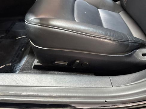 Used 2019 Tesla Model 3 Long Range RWD image 18