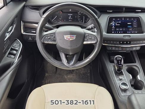 Used 2022 Cadillac XT4 Sport FWD image 11