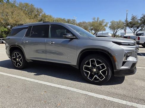 Used 2026 Chevrolet Traverse High Country w/ LPO, Floor Liner Package image 3