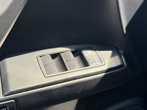 Used 2022 Lexus GX 460 Premium w/ Accessory Package AWD/4WD image 5