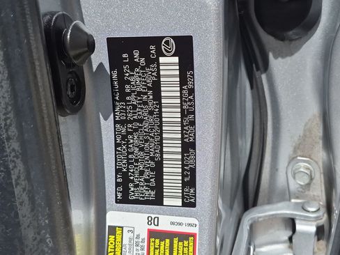 Used 2023 Lexus ES 250 w/ Premium Package AWD/4WD image 35