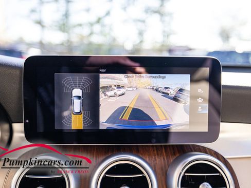 Used 2022 Mercedes-Benz GLC 300 4MATIC w/ Premium Package Lite image 40