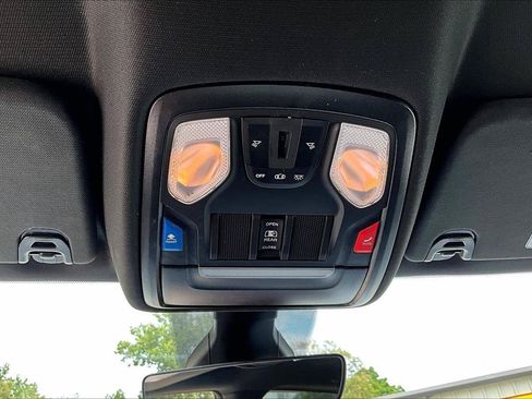 Used 2023 RAM 1500 Big Horn AWD/4WD image 17