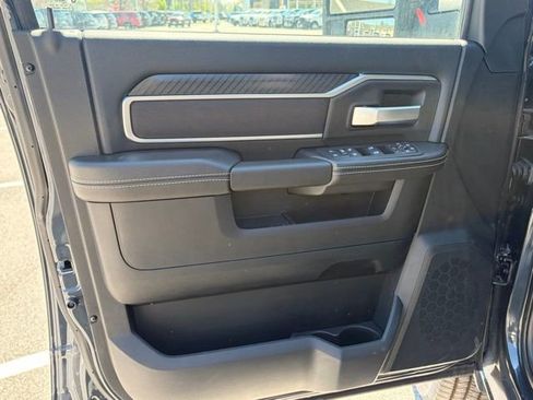 New 2026 RAM 2500 Big Horn AWD/4WD image 11