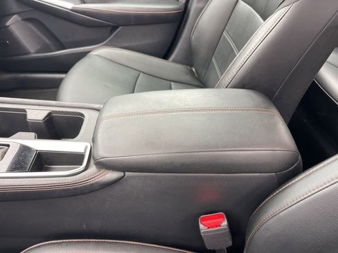 Used 2022 Nissan Sentra SR w/ SR Premium Package image 17