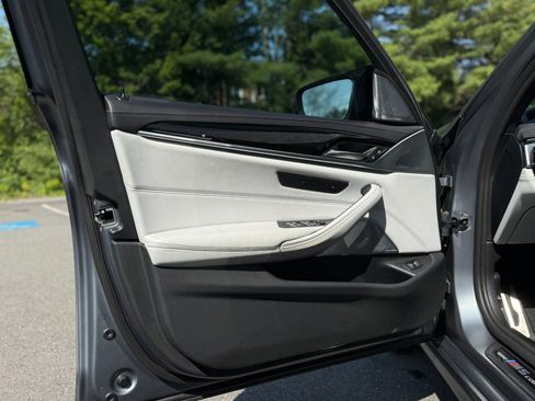 Used 2022 BMW M5 w/ Competition Package image 18