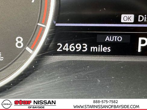 Used 2023 Nissan Rogue SV image 34