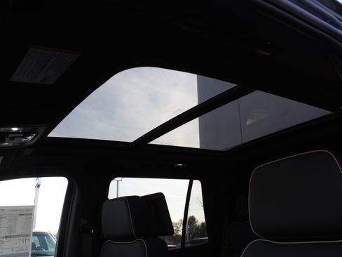 New 2026 Chevrolet Tahoe Premier image 10