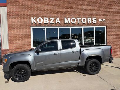 Used 2022 GMC Canyon Elevation w/ Trailering Package