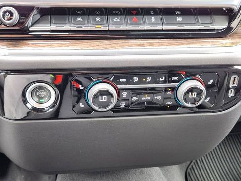 Used 2023 Chevrolet Silverado 1500 LT AWD/4WD image 24