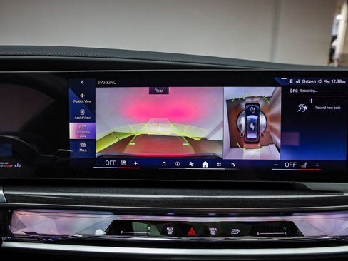 New 2026 BMW 760i xDrive AWD/4WD image 25