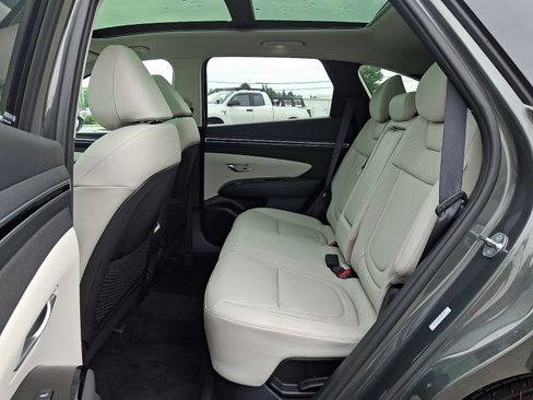 Used 2024 Hyundai Tucson Limited AWD/4WD image 9