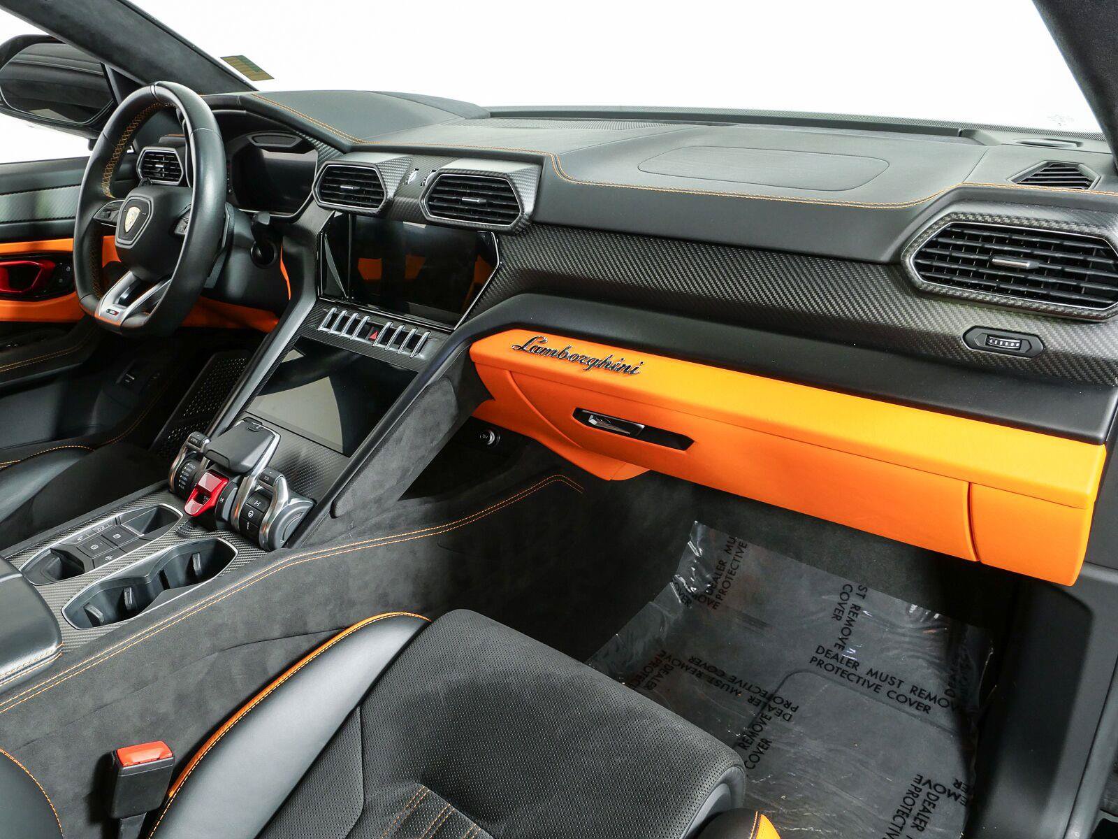Used 2024 Lamborghini Urus S AWD/4WD image 24