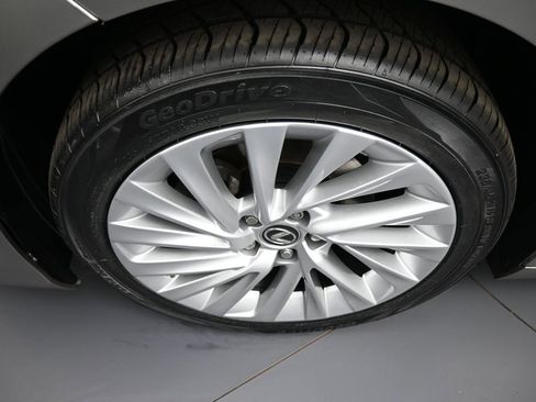 Used 2019 Lexus ES 350 w/ Accessory Package 2 FWD image 14