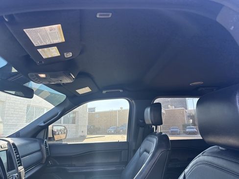 Used 2019 Ford Expedition Limited image 10