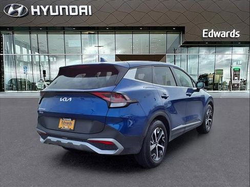 Used 2023 Kia Sportage EX image 8