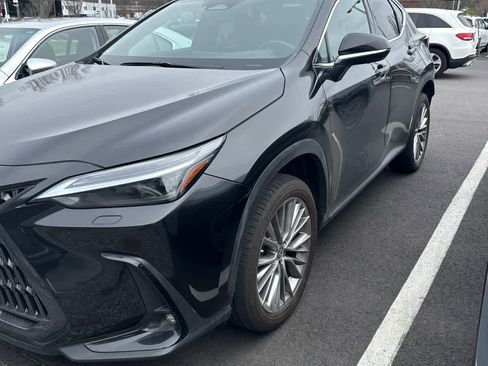 Used 2023 Lexus NX 350 AWD image 2