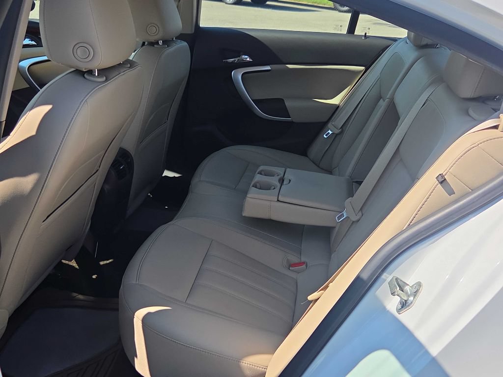 Used 2015 Buick Regal FWD image 6