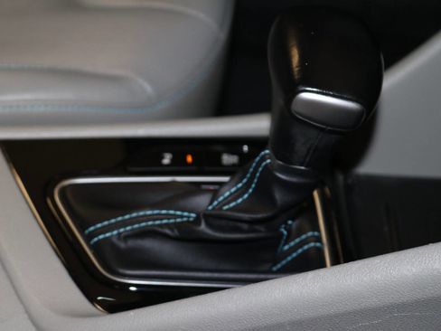 Used 2018 Kia Niro EX Premium image 58