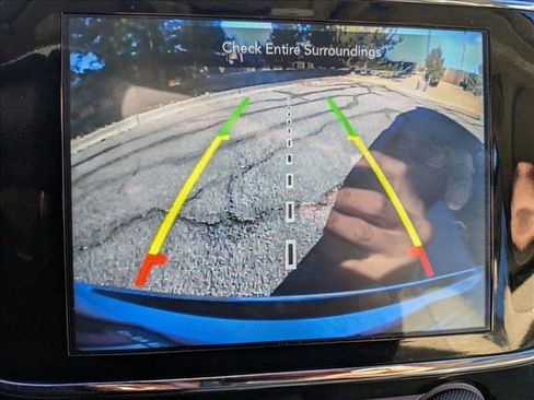 Used 2020 Jeep Grand Cherokee Limited image 14