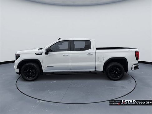 Used 2024 GMC Sierra 1500 Elevation w/ LPO, Elevation Black Package image 7