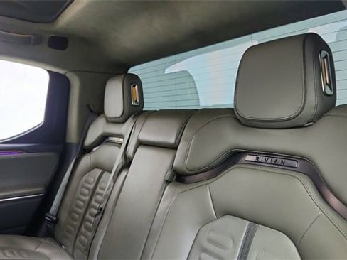 Used 2023 Rivian R1T Adventure image 30