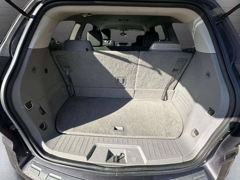 Used 2016 Chevrolet Traverse LS FWD image 6