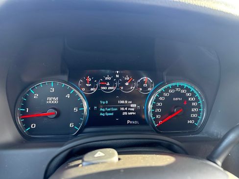 Used 2018 GMC Yukon Denali w/ Open Road Package RWD image 14