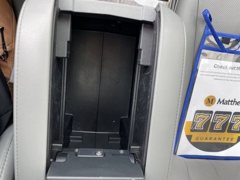 Used 2020 Toyota Highlander Limited AWD/4WD image 13