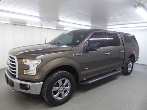 Used 2015 Ford F150 XLT w/ Equipment Group 302A Luxury image 3