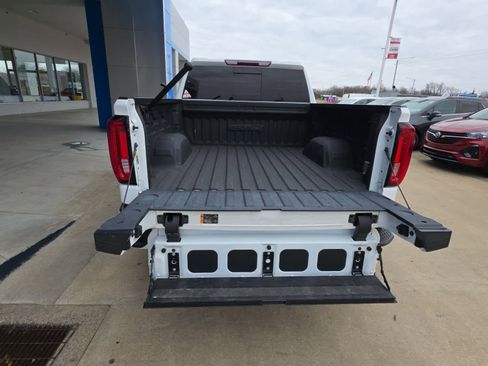Used 2020 GMC Sierra 1500 AT4 w/ AT4 Premium Package image 26