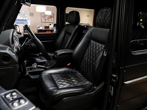 Used 2011 Mercedes-Benz G 550 image 38