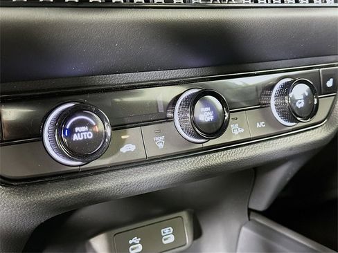 Certified 2026 Honda HR-V Sport image 22