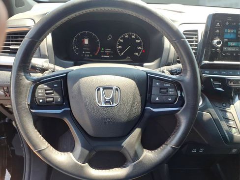 Used 2025 Honda Odyssey Sport-L image 11