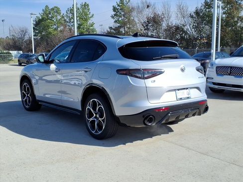 New 2025 Alfa Romeo Stelvio Sprint w/ Veloce Package image 9