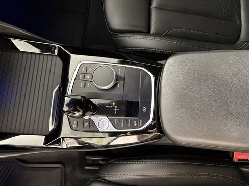 Used 2023 BMW X4 M40i w/ Premium Package image 28