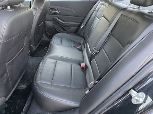 Used 2015 Chevrolet Malibu LT w/ Leather Package image 13