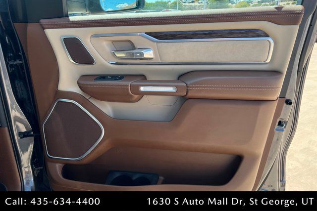 Used 2019 RAM 1500 Laramie AWD/4WD image 22