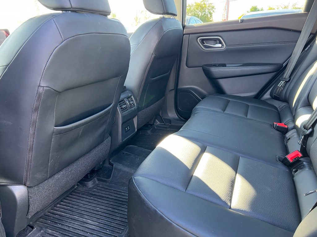 Certified 2021 Nissan Rogue SV w/ Premium Package AWD/4WD image 21