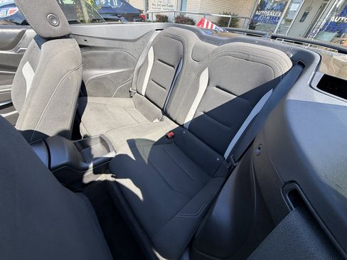 Used 2019 Chevrolet Camaro LT RWD image 10