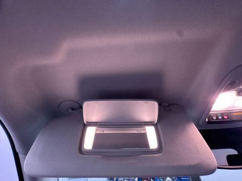 Used 2025 Chevrolet TrailBlazer LT w/ Convenience Package image 31