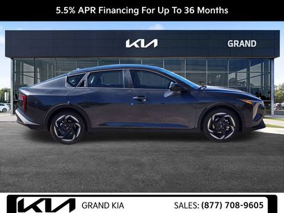 New 2025 Kia K4 EX