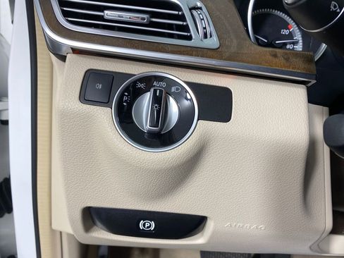 Used 2015 Mercedes-Benz E 350 Sedan image 12