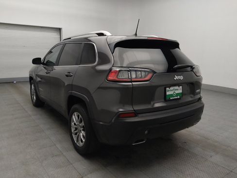 Used 2019 Jeep Cherokee Latitude Plus w/ Comfort/Convenience Group FWD image 5