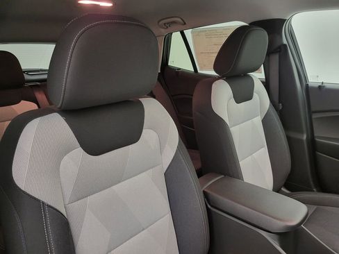 New 2026 Chevrolet Trax LS w/ LS Convenience Package FWD image 34