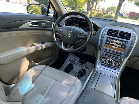 Used 2017 Lincoln MKZ Reserve AWD/4WD image 30