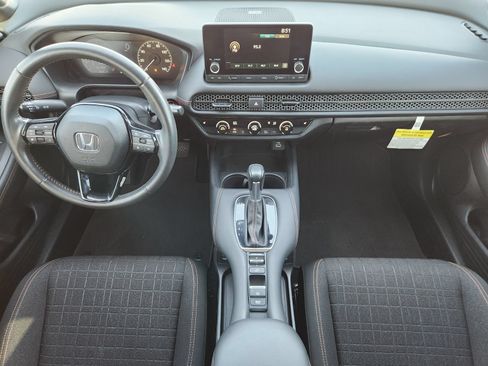 Used 2024 Honda HR-V Sport image 29