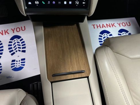 Used 2018 Tesla Model X 75D image 31